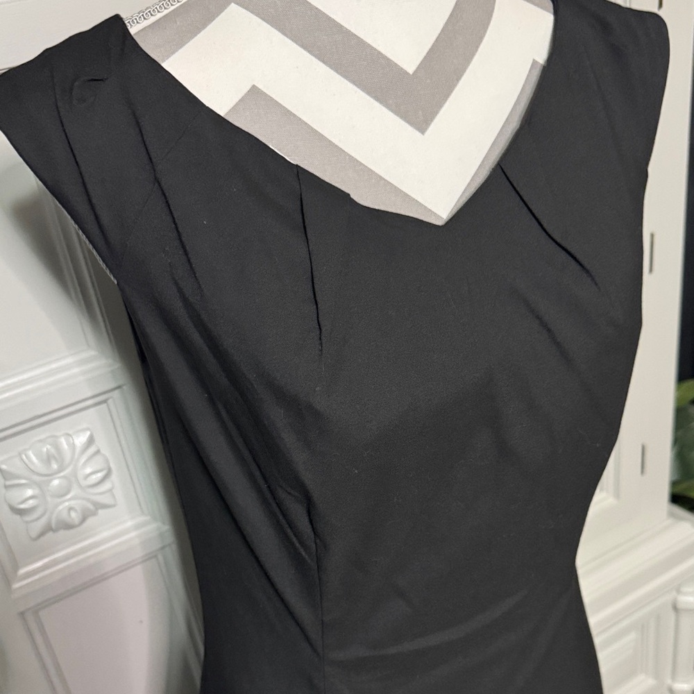 Mossimo Elegant Black Sleeveless Dress Size 6 - Picture 2 of 13